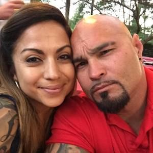 Meet your Posher, Levi-yvette