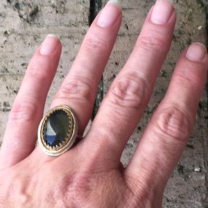 Vintage Gold Tone ring Size 6.5 Green Stone
