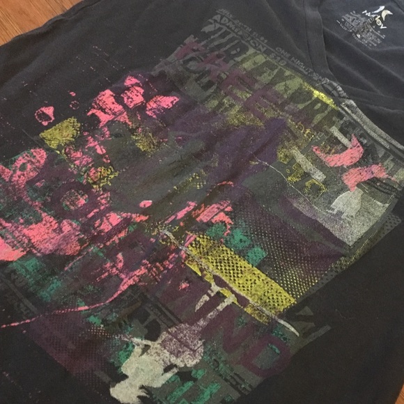 Hurley Tee - Picture 2 of 2