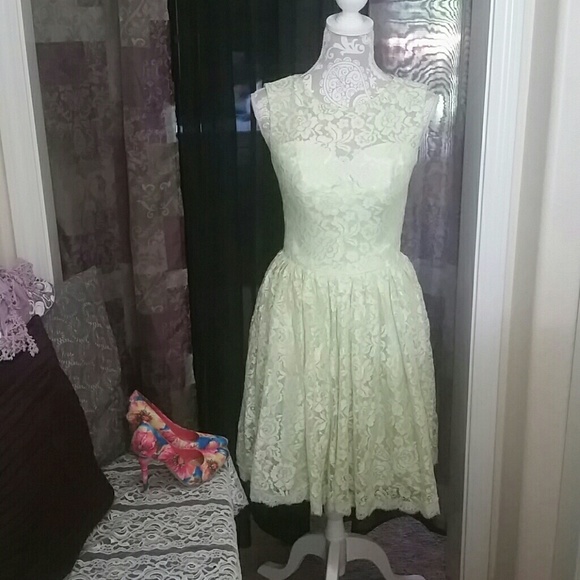 Solid Lace!!