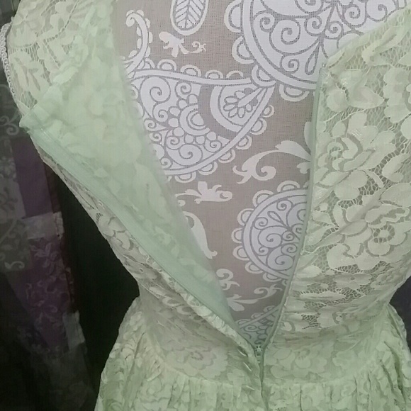 Solid Lace!! - Picture 4 of 4