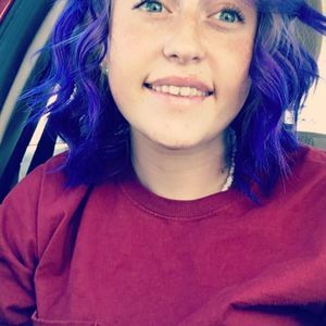 Meet your Posher, Lexi