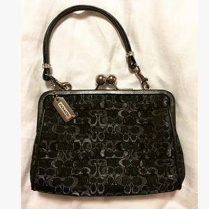 COACH Clutch/Wristlet in Signature Jacquard