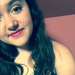 Meet your Posher, Paige