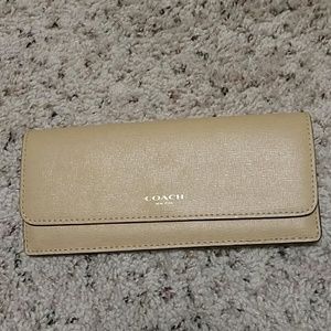 Coach camel saffiano soft wallet