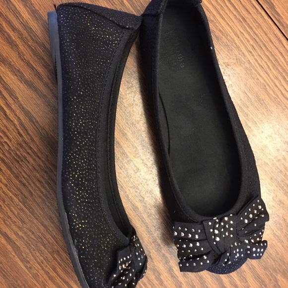 Girls shoe - Picture 2 of 4