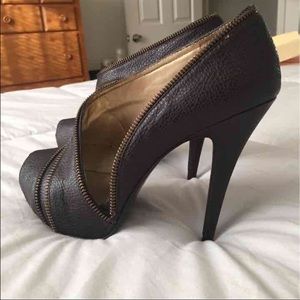 Zipper Detailed 💕