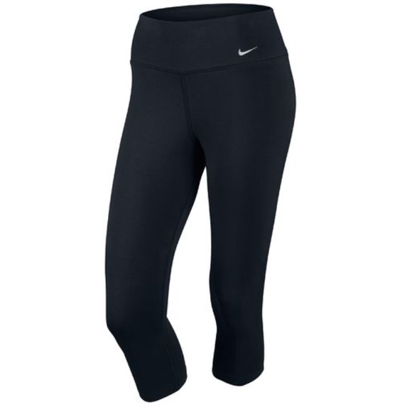 Nike Women's Legend 2.0 tight Dri-Fit Capri.