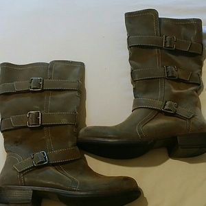 Sonoma Mid Calf Boots