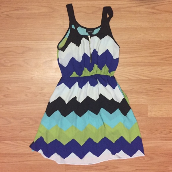 Zig zag striped dress