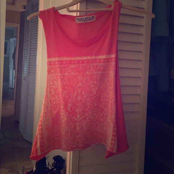 Pink and white patterned tank