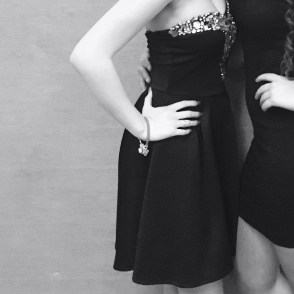 LBD - Picture 2 of 2