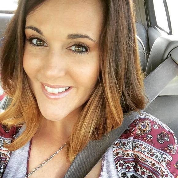 Meet your Posher, Nikki