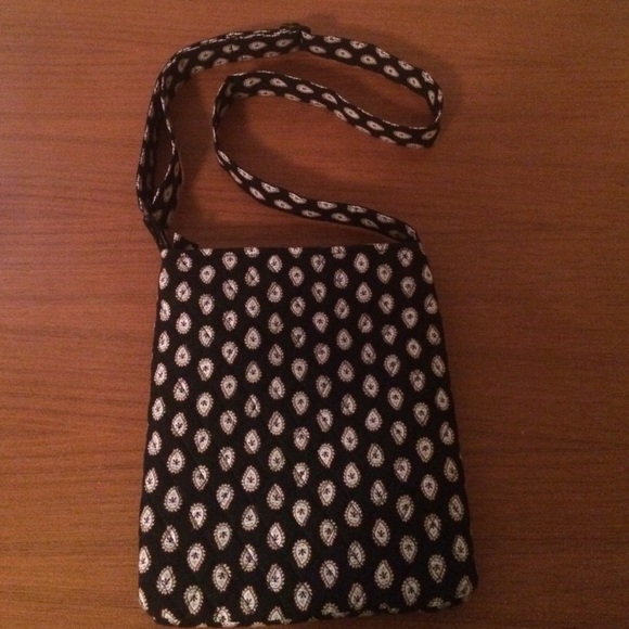 Vera Bradley floral design cross body bag - Picture 3 of 3