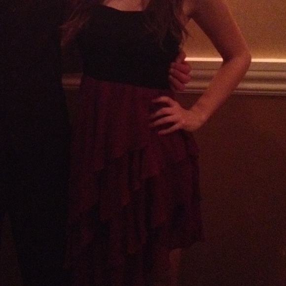 High low dress - Picture 2 of 2