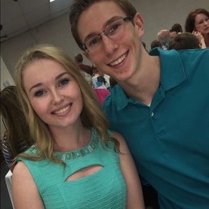 Meet your Posher, Tori