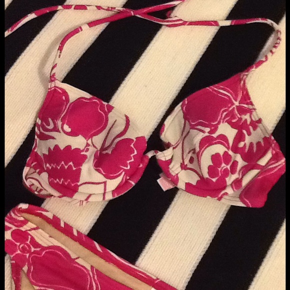 Victoria Secret Bikini - Picture 2 of 4