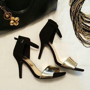Fioni Night Velvet and Metallic Heels 10