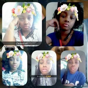 Meet your Posher, Nikkita