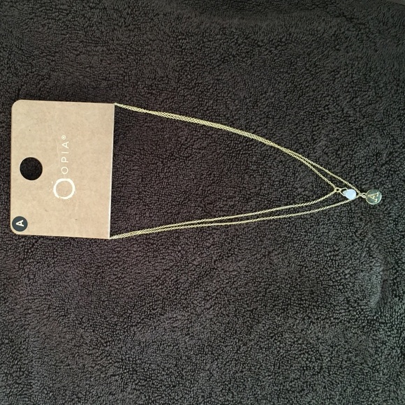 Necklace with gold chain - Picture 1 of 2