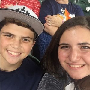 Meet your Posher, Kaitlin