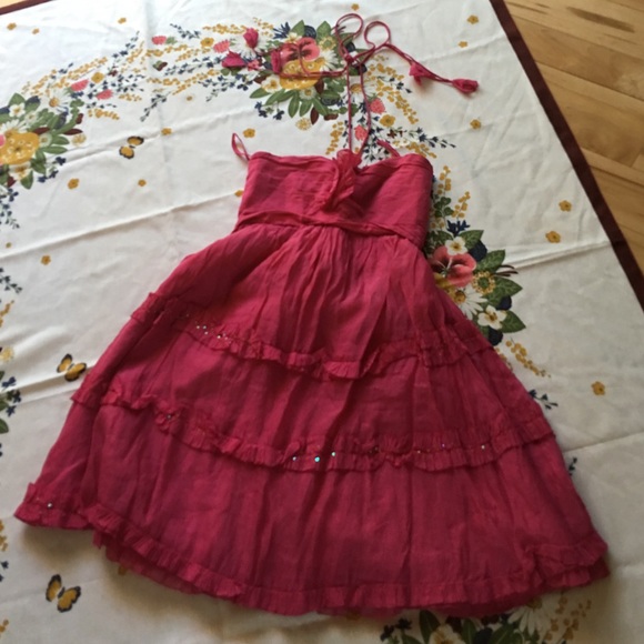 Dress - Picture 4 of 4