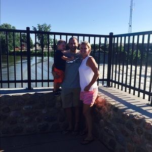 Meet your Posher, Lisa