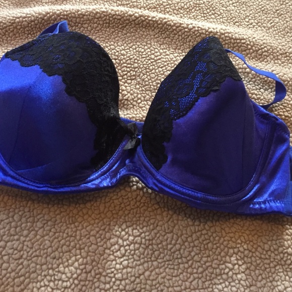 Other - Beautiful 38d bra!