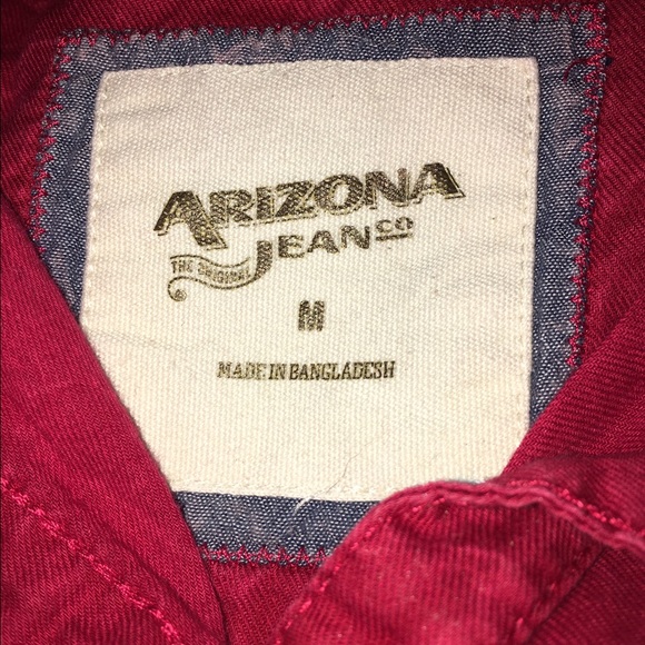Red button up tank - Picture 2 of 2