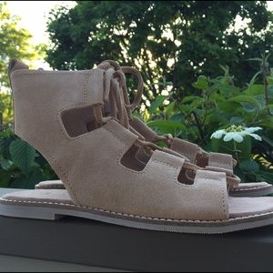 Matisse Shells Gladiator Sandals