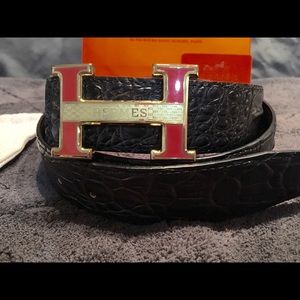 Hermes men belt new 38"