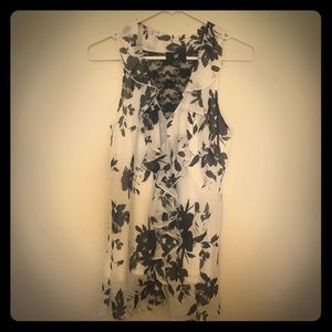 IZ Byer Cream & Black Top