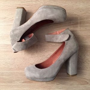 Jeffrey Campbell Aurora Pump