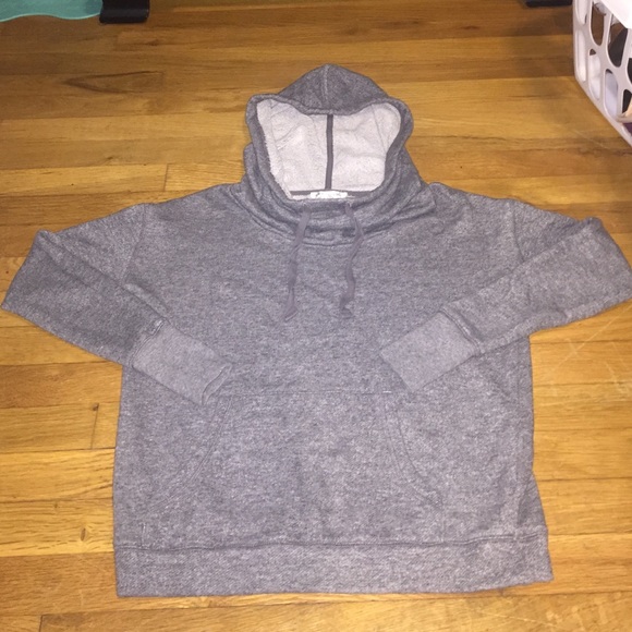 Max studio lounge hoodie with cow neck