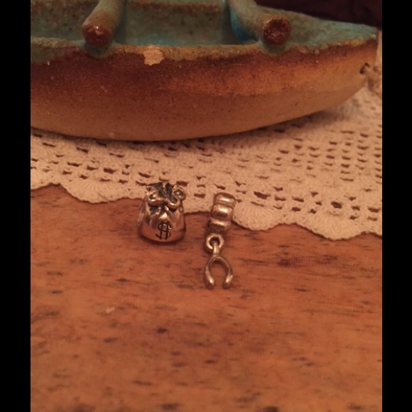 Pandora Moneybag and Lucky Charm Set