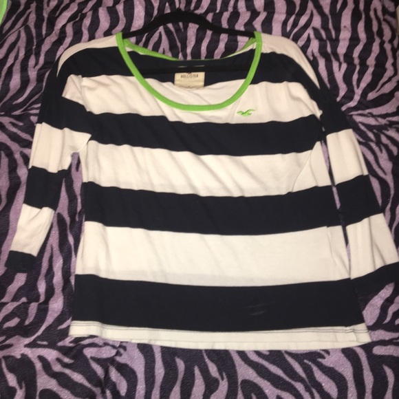 Cute Hollister long sleeve top! - Picture 1 of 1