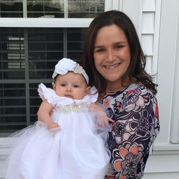 Meet your Posher, Nicole