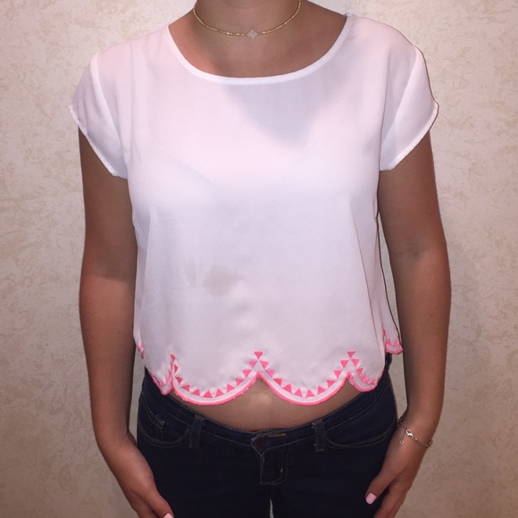 Pink Embroidered Scalloped LA Hearts Top