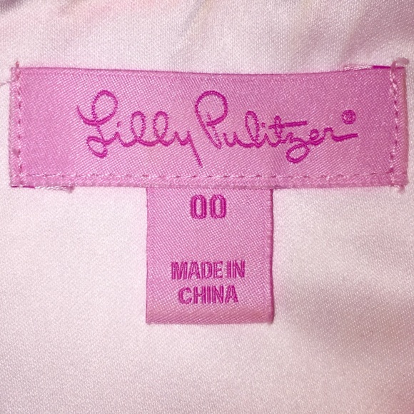 Lilly Pulitzer - Picture 3 of 4