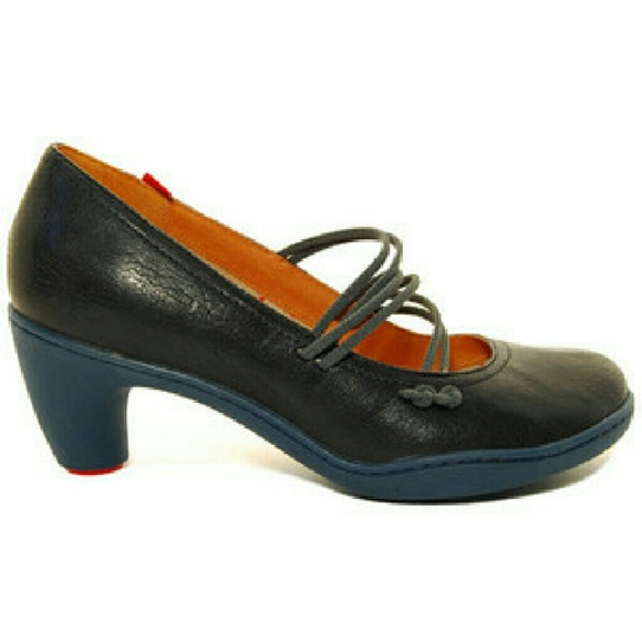 Camper heeled Mary Jane's