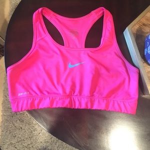 Dri fit pink bra