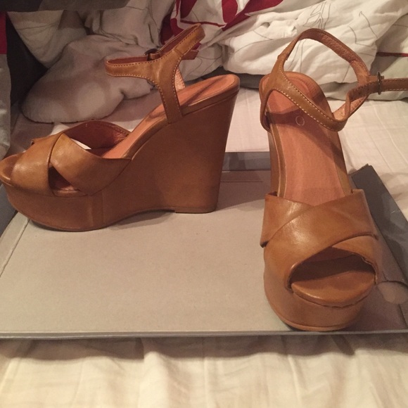 ALDO brown wedges size 37 (women's 7)