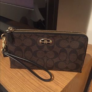 Authentic Coach Wristlet