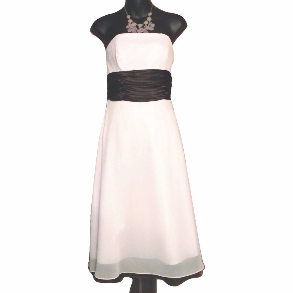 • {Forever Yours} Strapless Dress