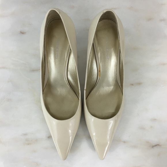Jones New York Ivory Pumps - Picture 2 of 4