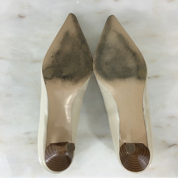 Jones New York Ivory Pumps - Picture 4 of 4