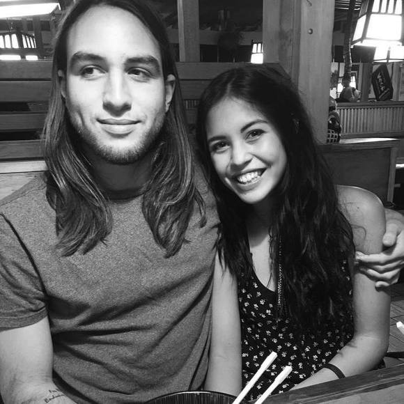 Meet your Posher, Courtney - Picture 1 of 1