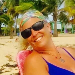 Meet your Posher, Lynne