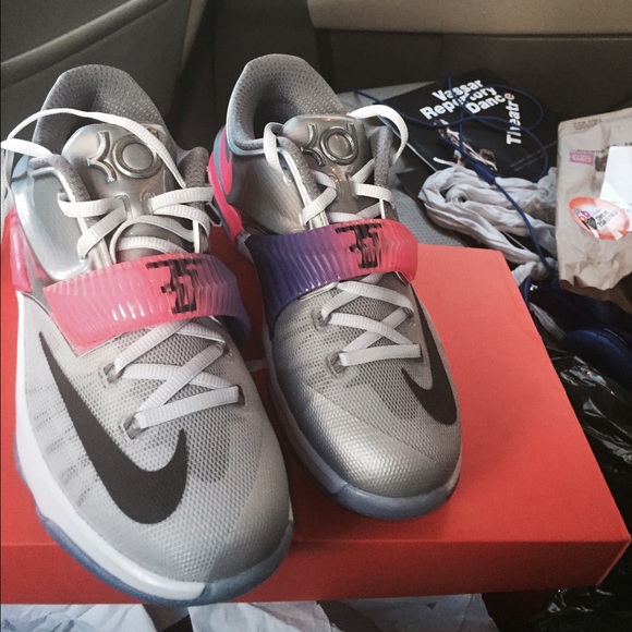 KD 7 Allstars (2015) - Picture 1 of 1