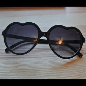 heart shaped sunglasses